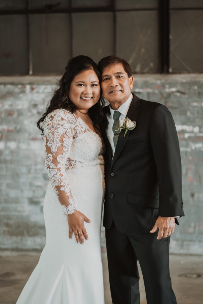 bride and dad first look glass factory