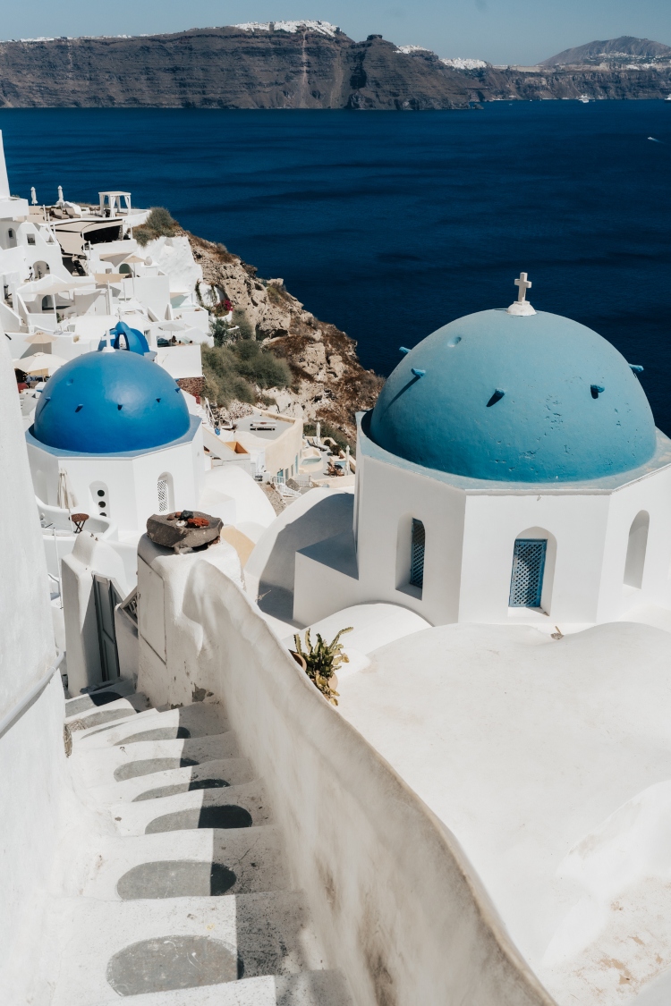 Best Places in Santorini Greece to Elope