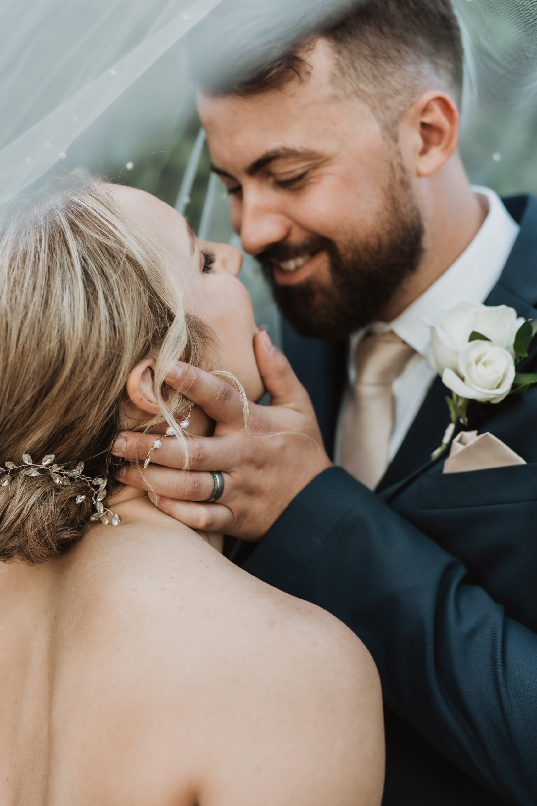 getting married at the white room